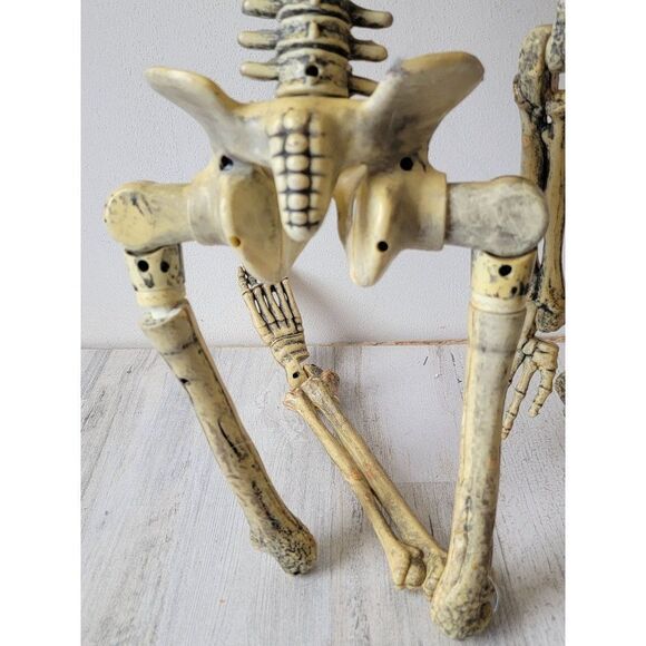 Vintage Paper magic 1998 AS IS animated skeleton Halloween hanging prop decor - Picture 14 of 16